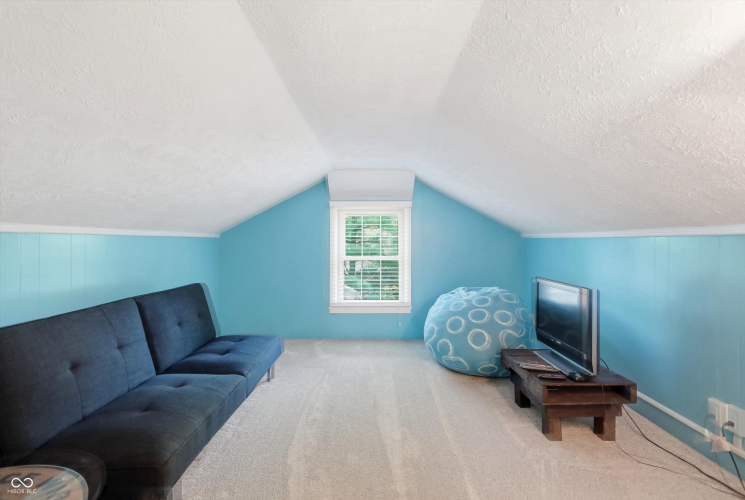 Listing Image 37