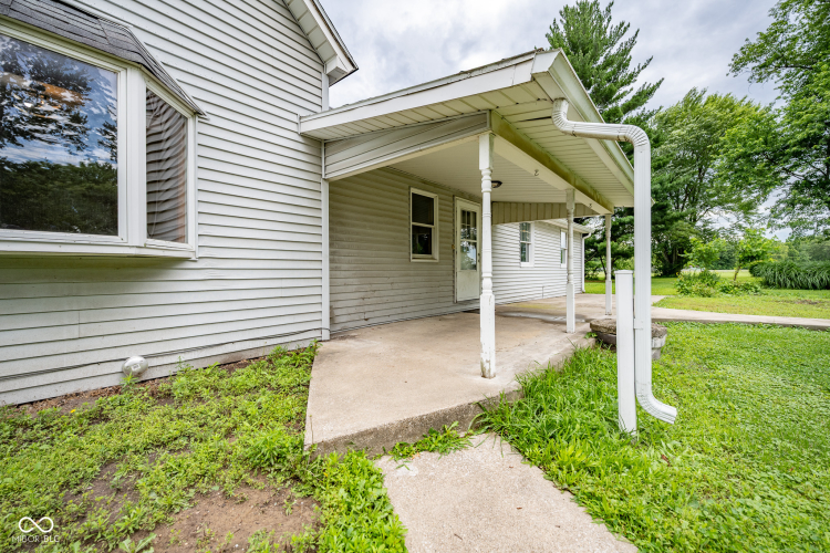 Listing Image 36