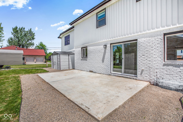 Listing Image 42