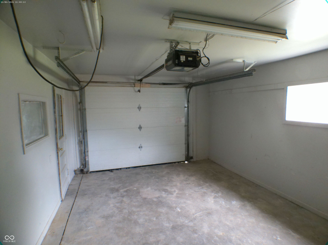 Listing Image 36