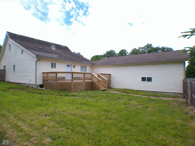 Listing Image 7