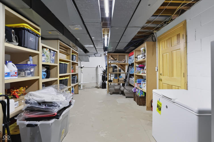 Listing Image 59