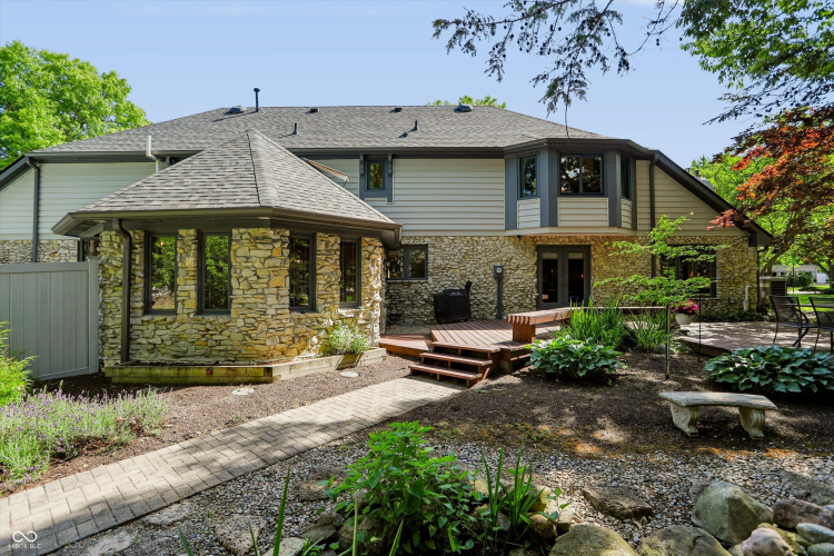 Listing Image 68