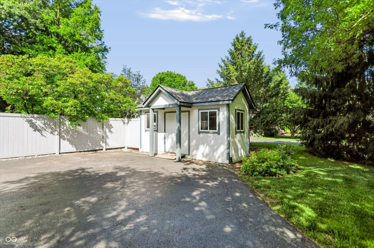 Listing Image 87