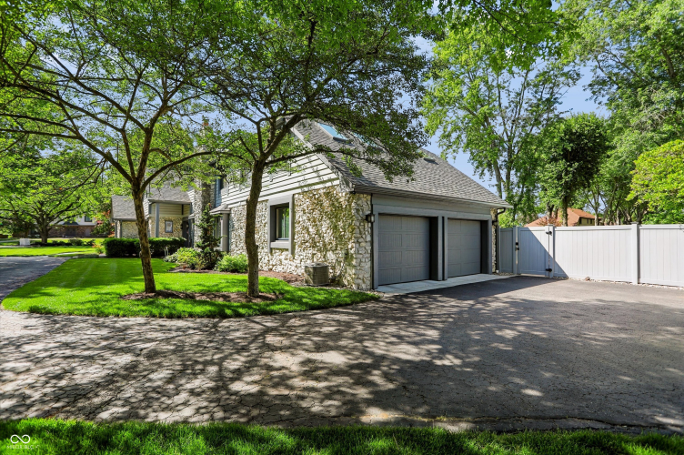 Listing Image 88