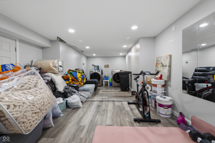 Listing Image 22