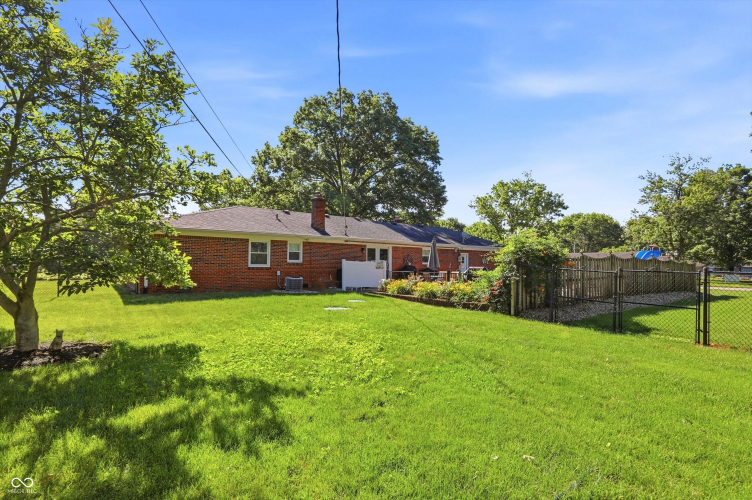 Listing Image 39