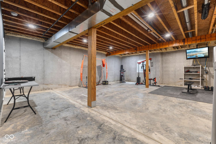 Listing Image 41
