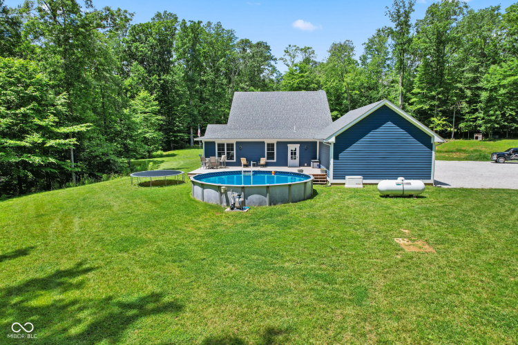 Listing Image 48