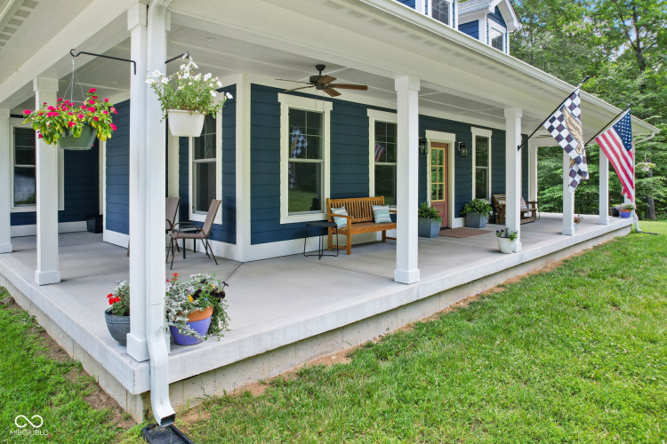 Listing Image 7