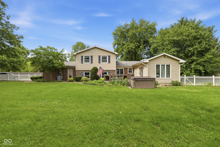Listing Image 27