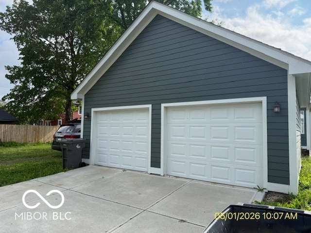 Listing Image 6