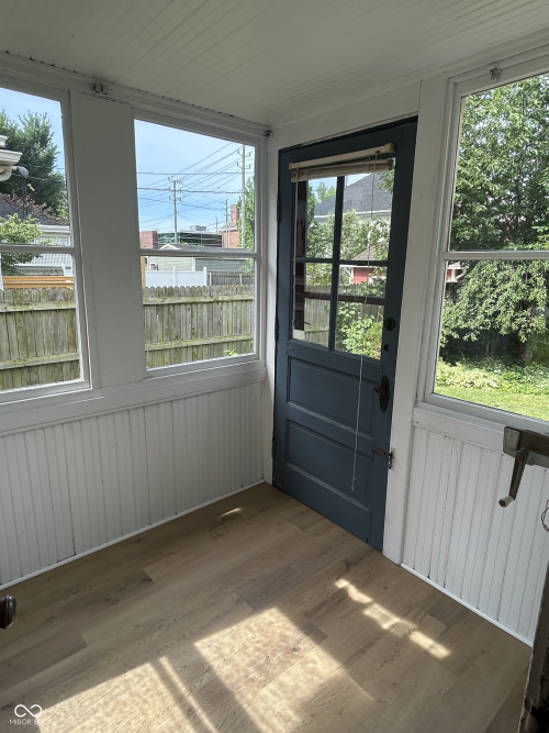 Listing Image 26