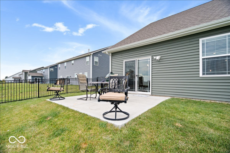 Listing Image 39