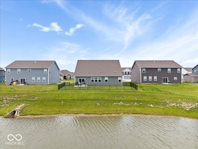 Listing Image 40