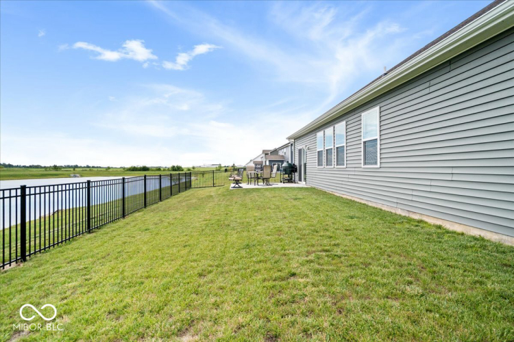 Listing Image 45