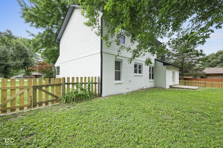 Listing Image 38