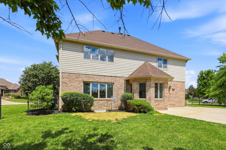 Listing Image 88
