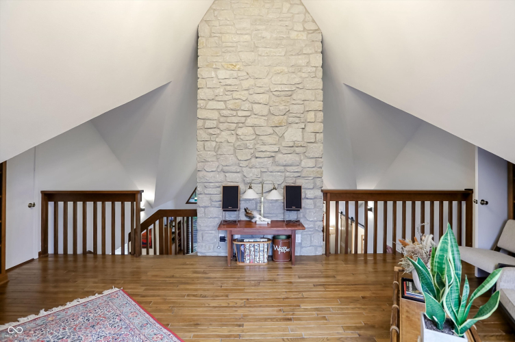 Listing Image 41