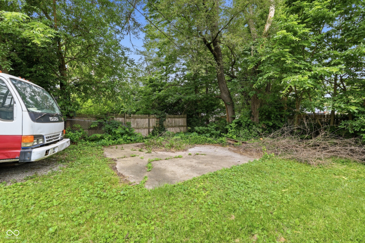 Listing Image 21