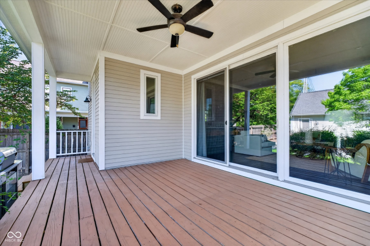 Listing Image 16