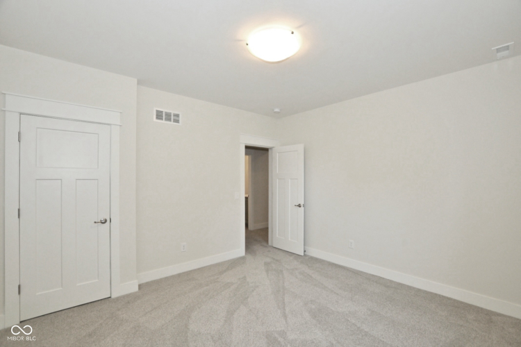 Listing Image 57