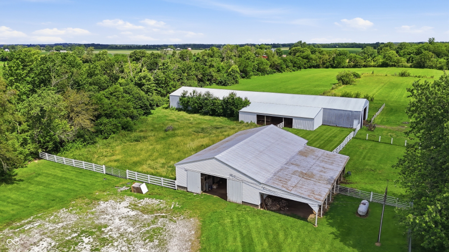 Listing Image 11