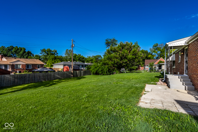 Listing Image 19