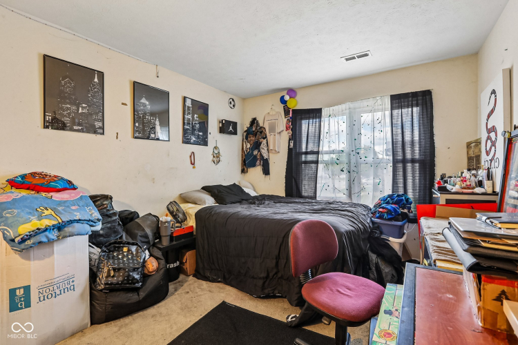 Listing Image 26
