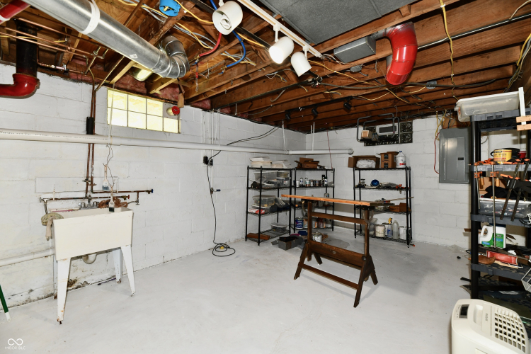 Listing Image 23