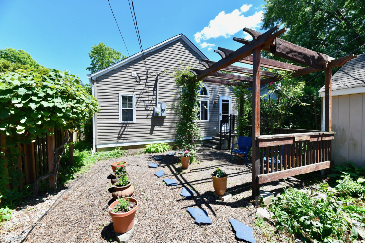 Listing Image 26