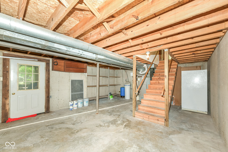 Listing Image 33