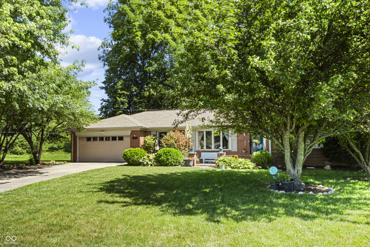Listing Image 44