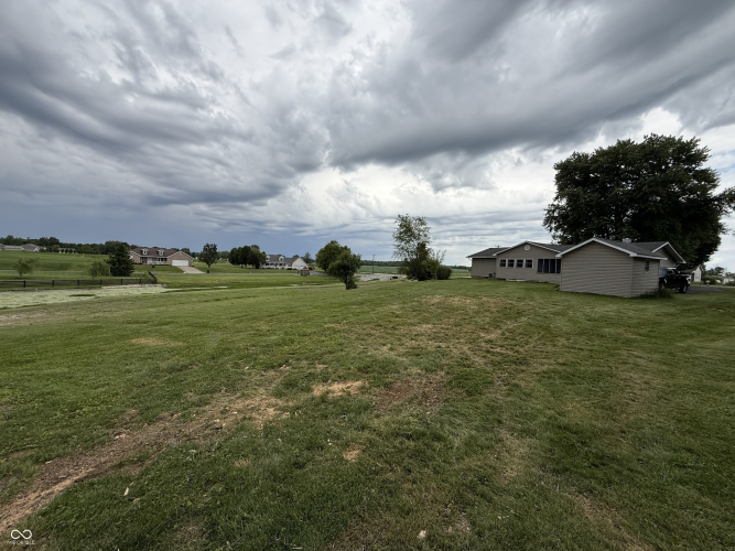 Listing Image 33