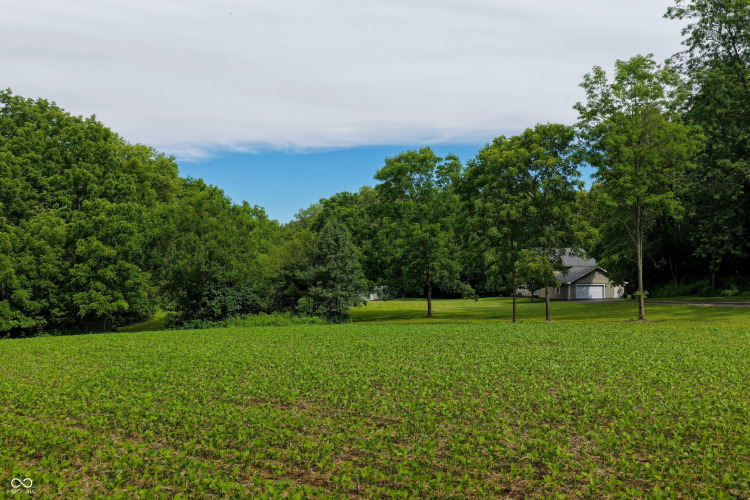 Listing Image 42