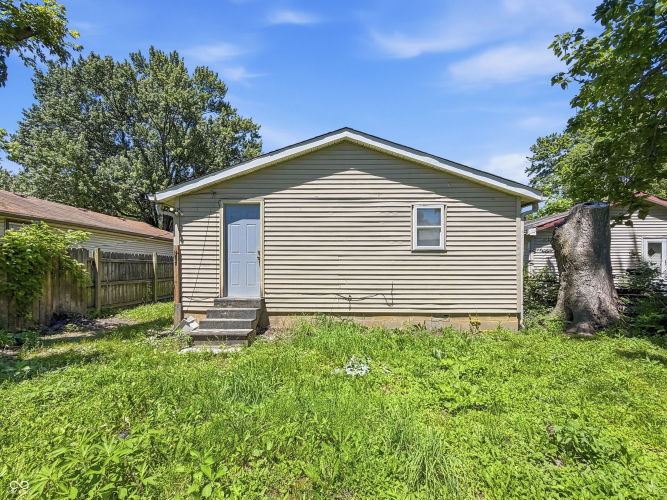 Listing Image 23