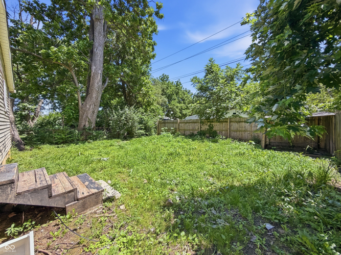 Listing Image 24