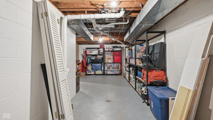 Listing Image 38