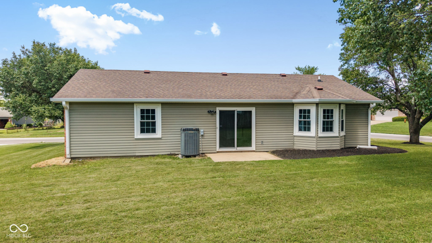 Listing Image 5