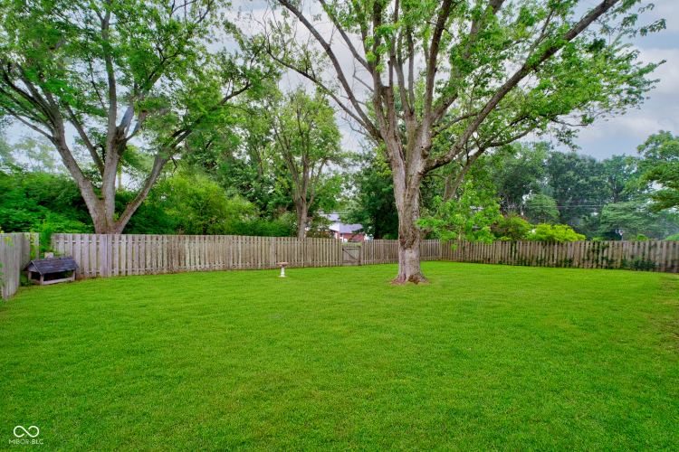 Listing Image 24