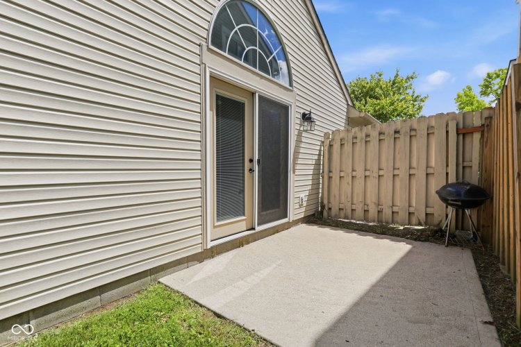 Listing Image 36