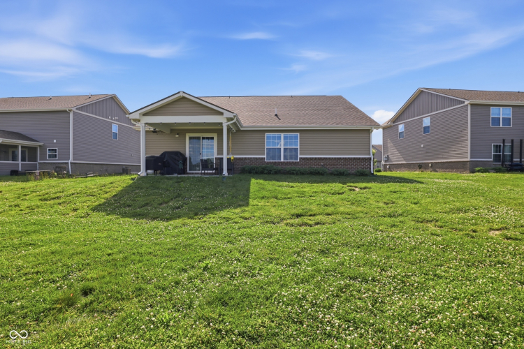 Listing Image 27