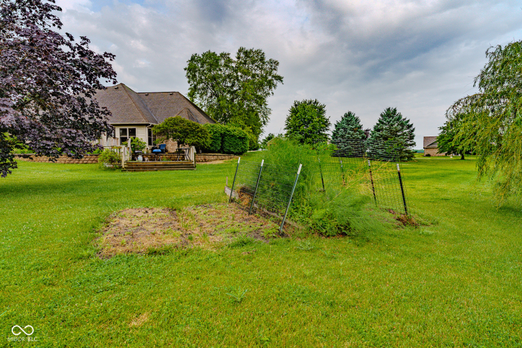 Listing Image 43