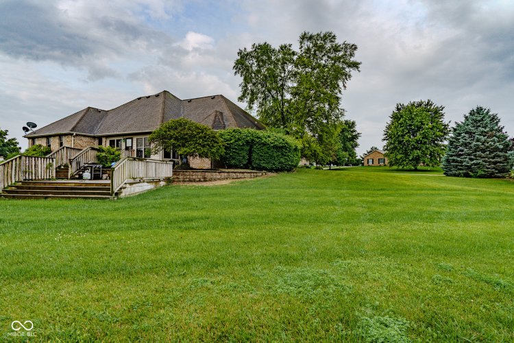 Listing Image 45