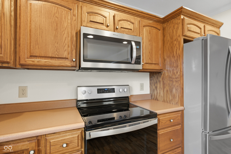 Listing Image 20