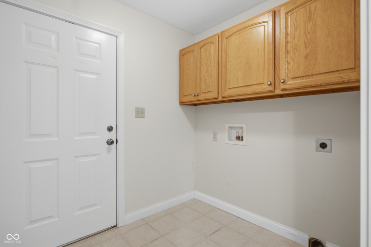 Listing Image 38