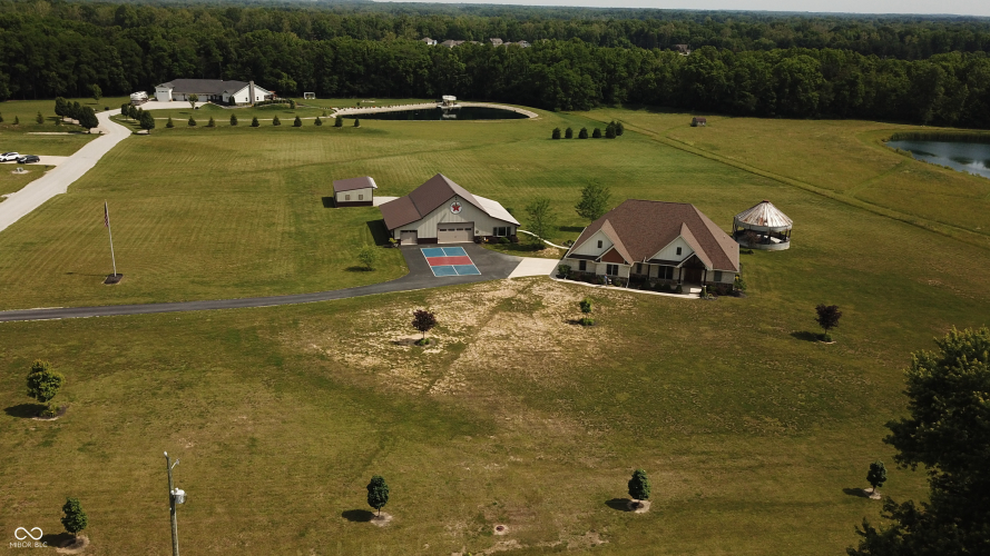 Listing Image 90