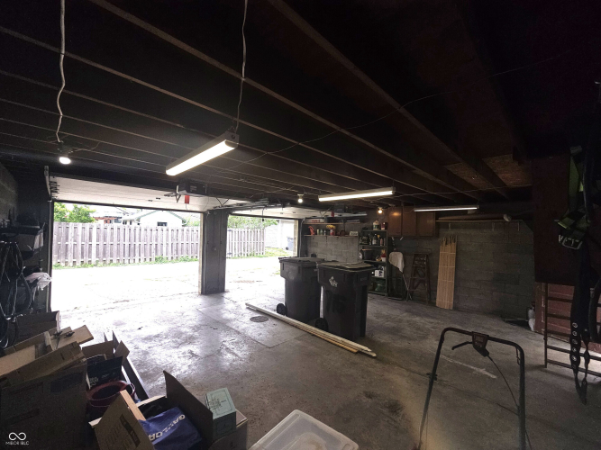 Listing Image 43