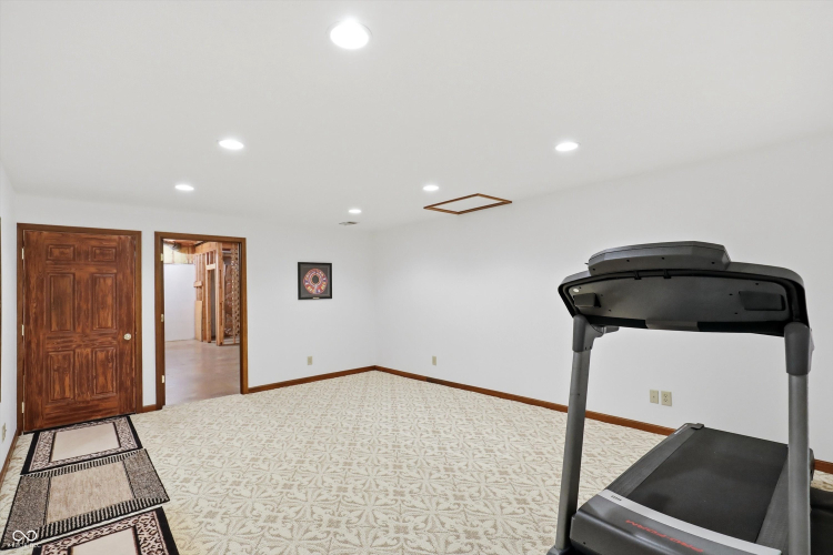 Listing Image 56