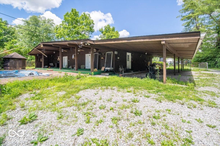 Listing Image 19